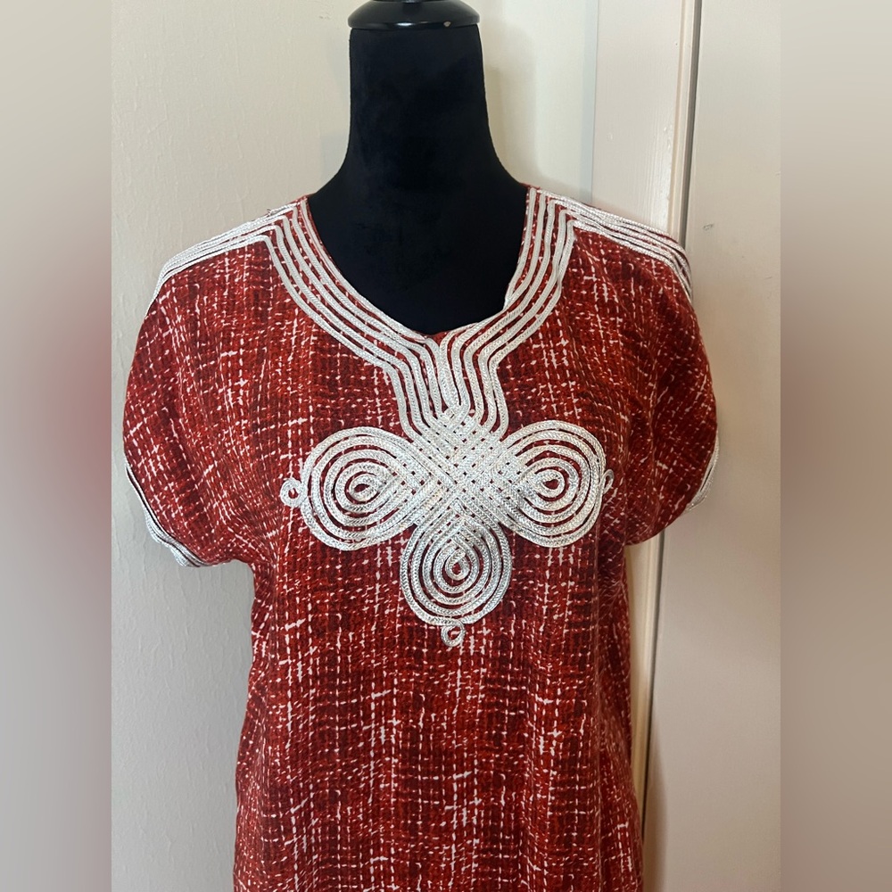 Embroidered Maxi Dress - Picture 3 of 5